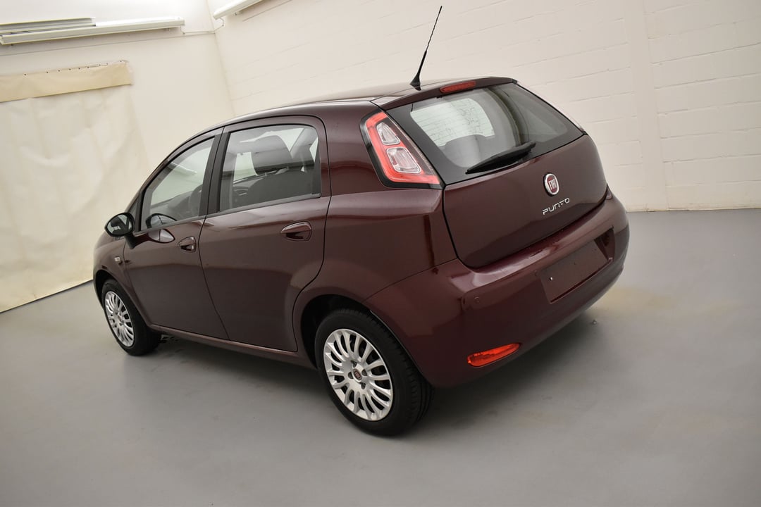 Fiat punto 2012 робот