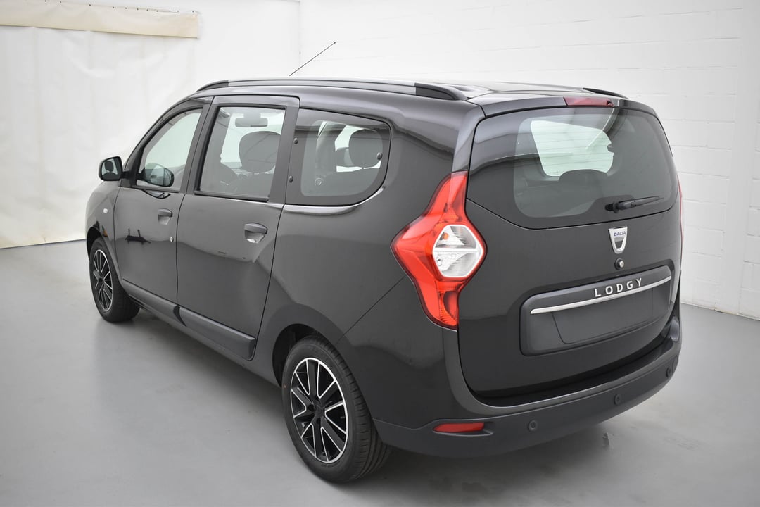 Dacia Lodgy TCE comfort GPF 100 7PL - Reserve online now | Cardoen cars