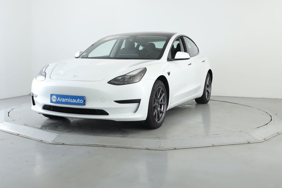 per ongeluk Verbazing rouw Tesla Model 3 275 AT te koop aan de laagste prijs | Cardoen autosupermarkt