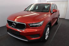 Volvo Xc40 2.0 t4 momentum pro geartronic 190 AT