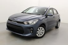 Kia Rio lounge 84