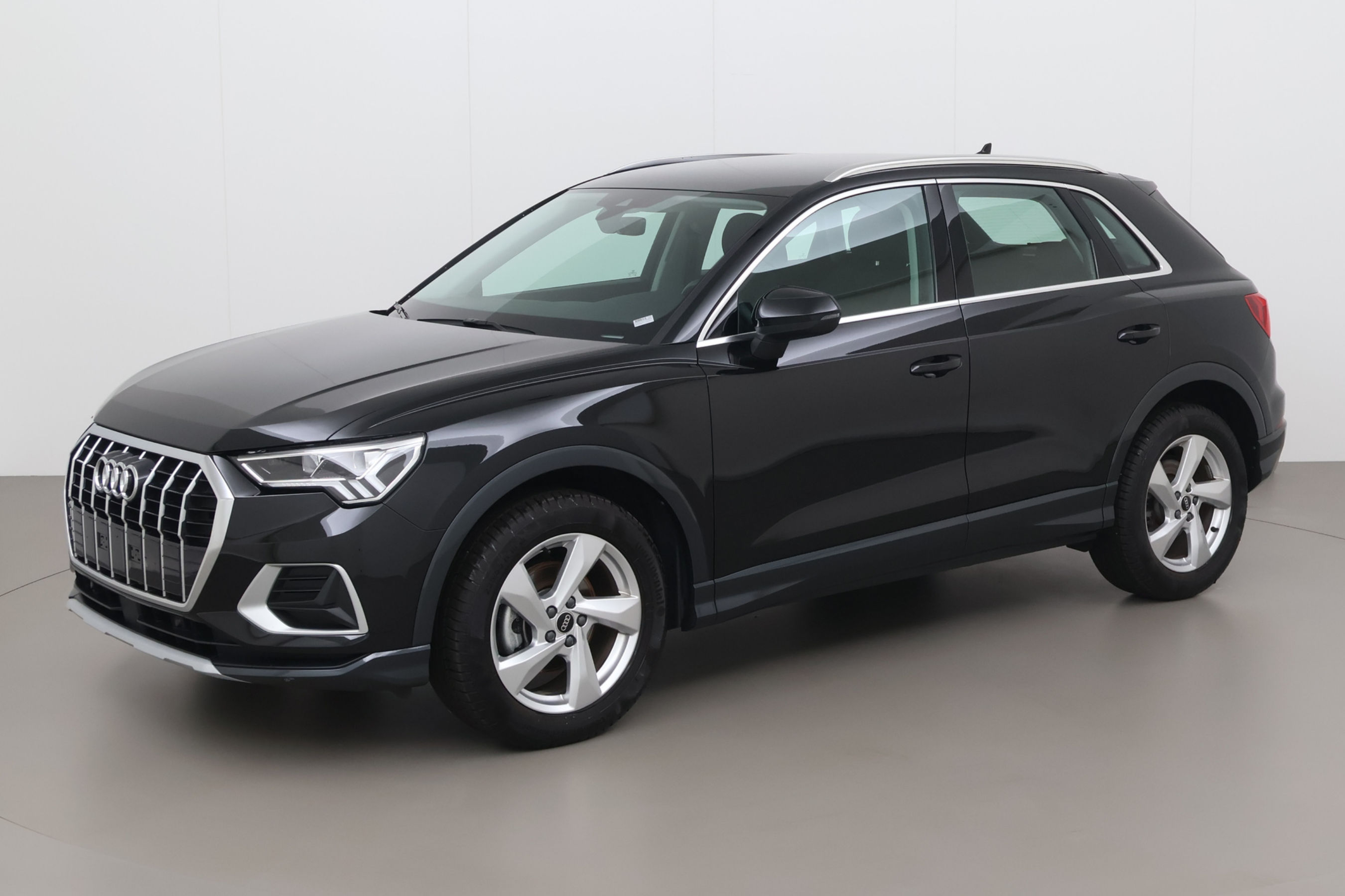 Audi Q3 neuve 35 tfsi business edition advanced 150 AT 5 portes