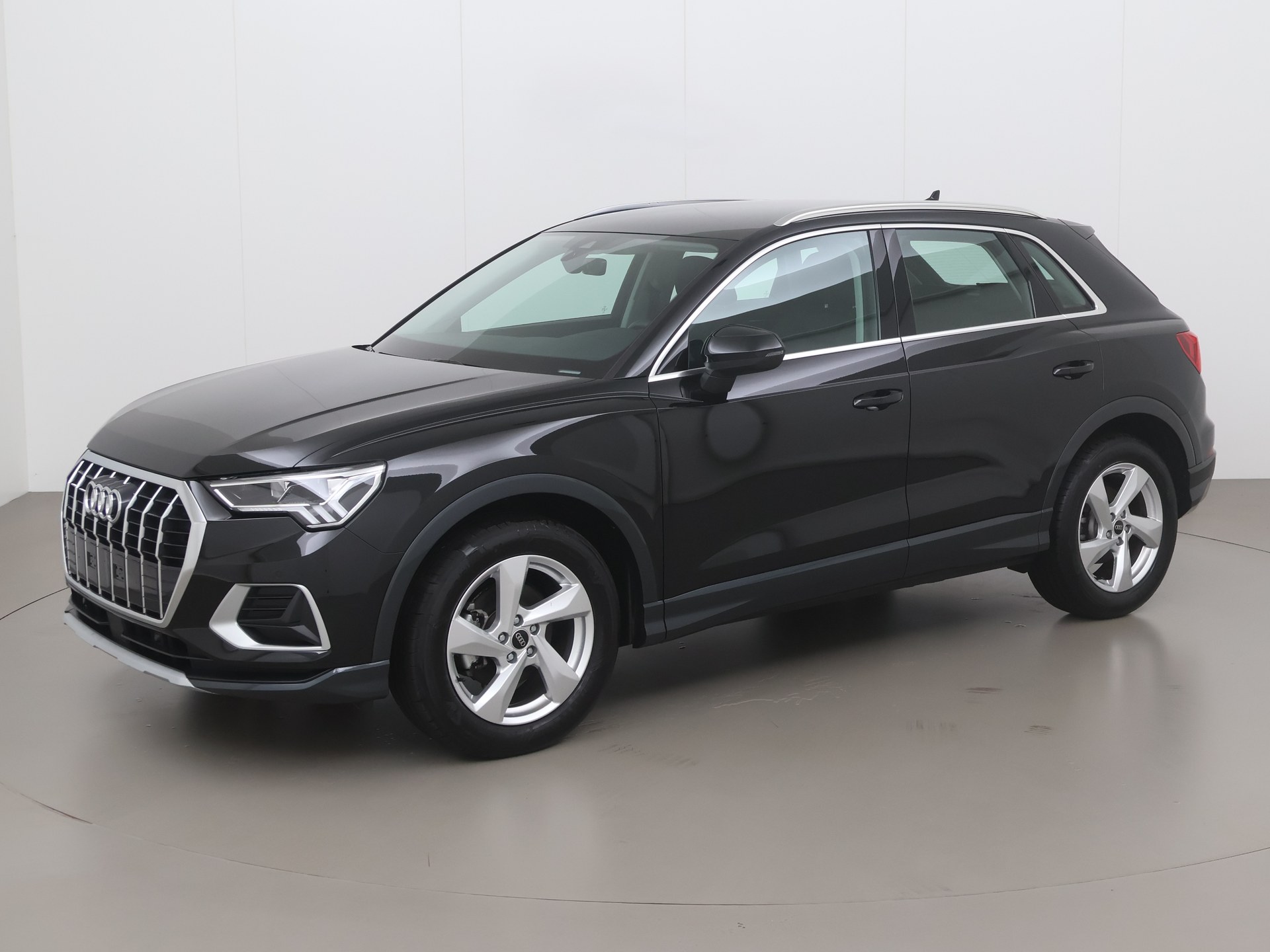 Tweedehands Audi Q3 tfsi business edition advanced 150 AT 5deurs