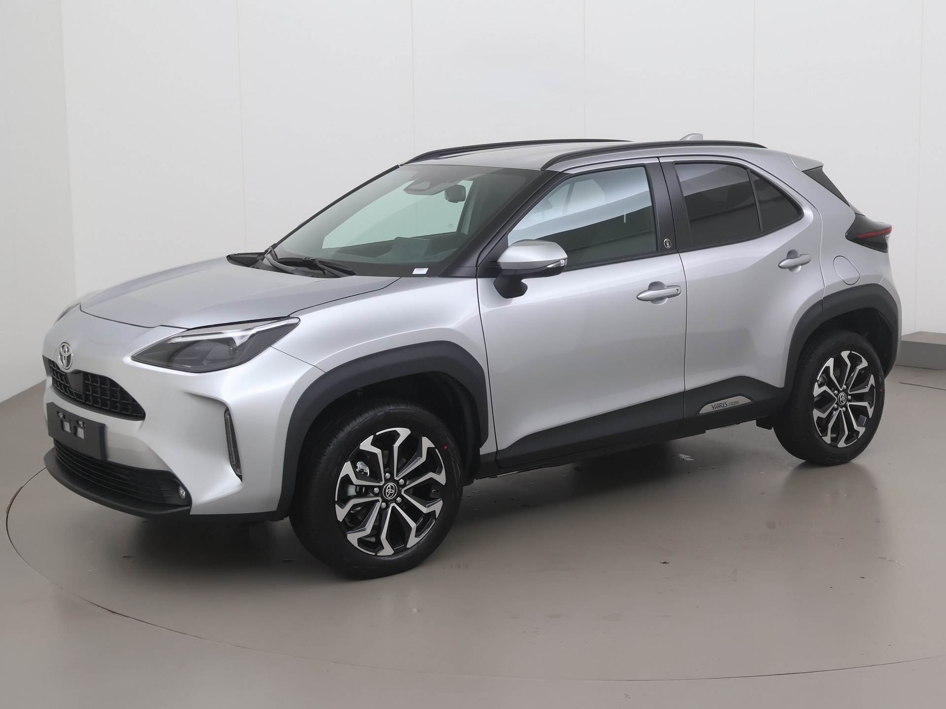 Toyota Yaris Cross neuve - vvt-i dynamic plus 92 AT - 5 portes ...