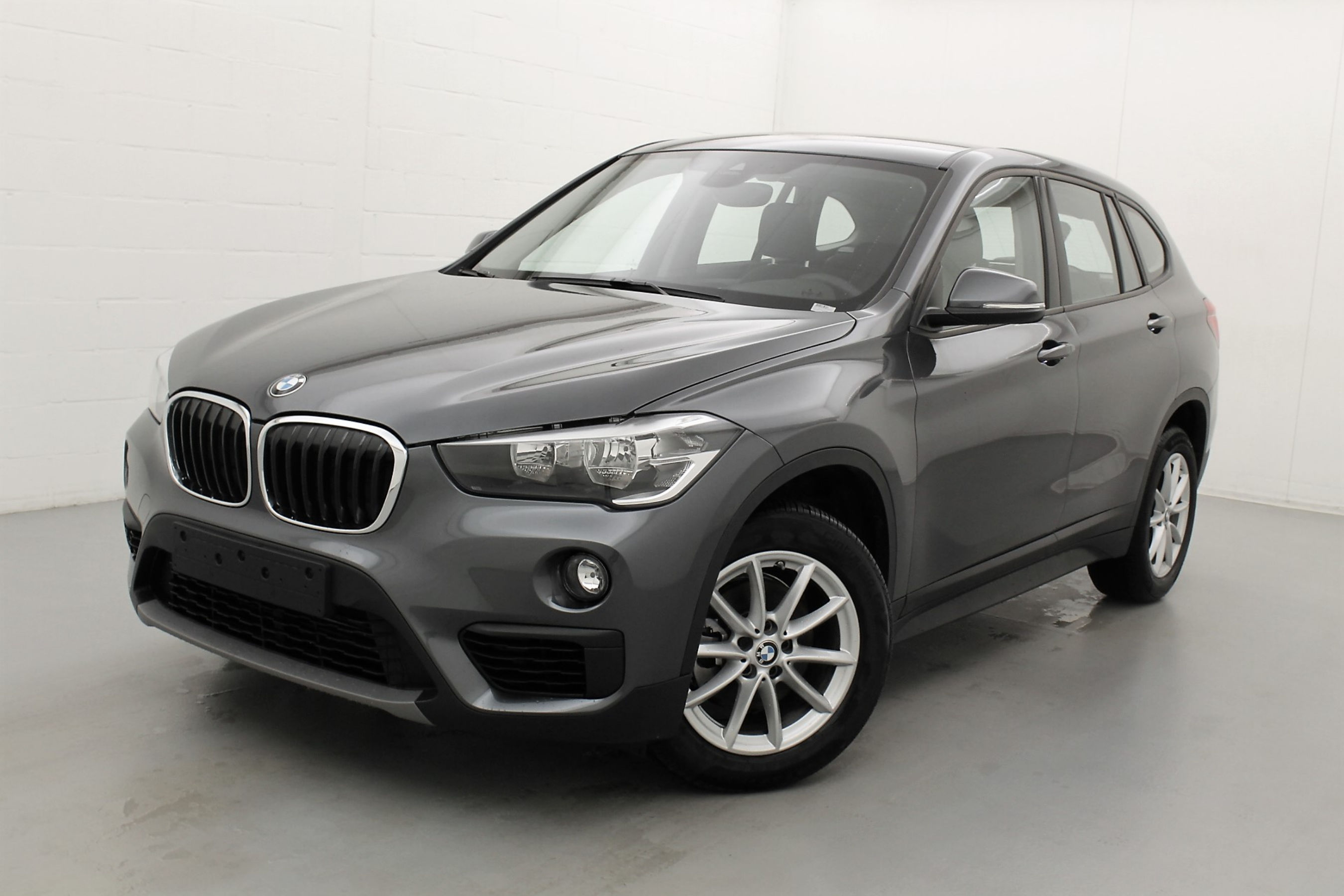 BMW X1 sdrive18 OPF 140 AT
