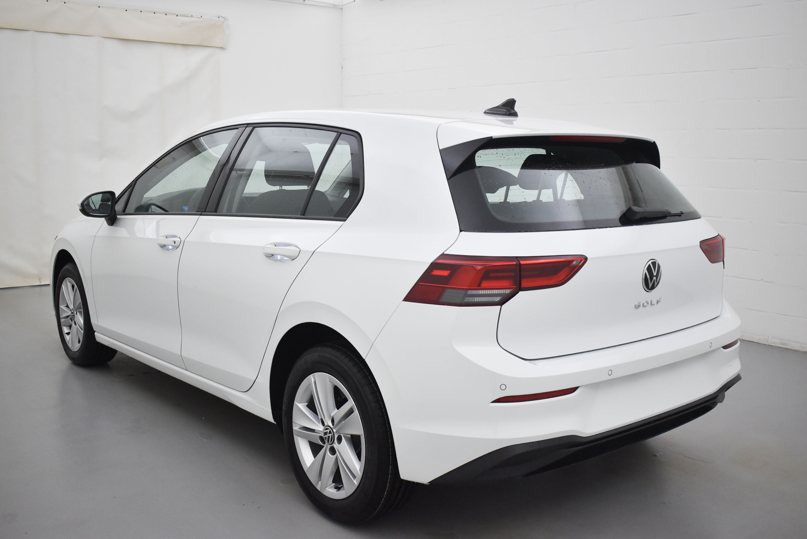 Volkswagen Golf VIII TSI Life 110 Te Koop Aan De Laagste Prijs volkswagen-golf-viii-tsi-life-110-te-koop-aan-de-laagste-prijs