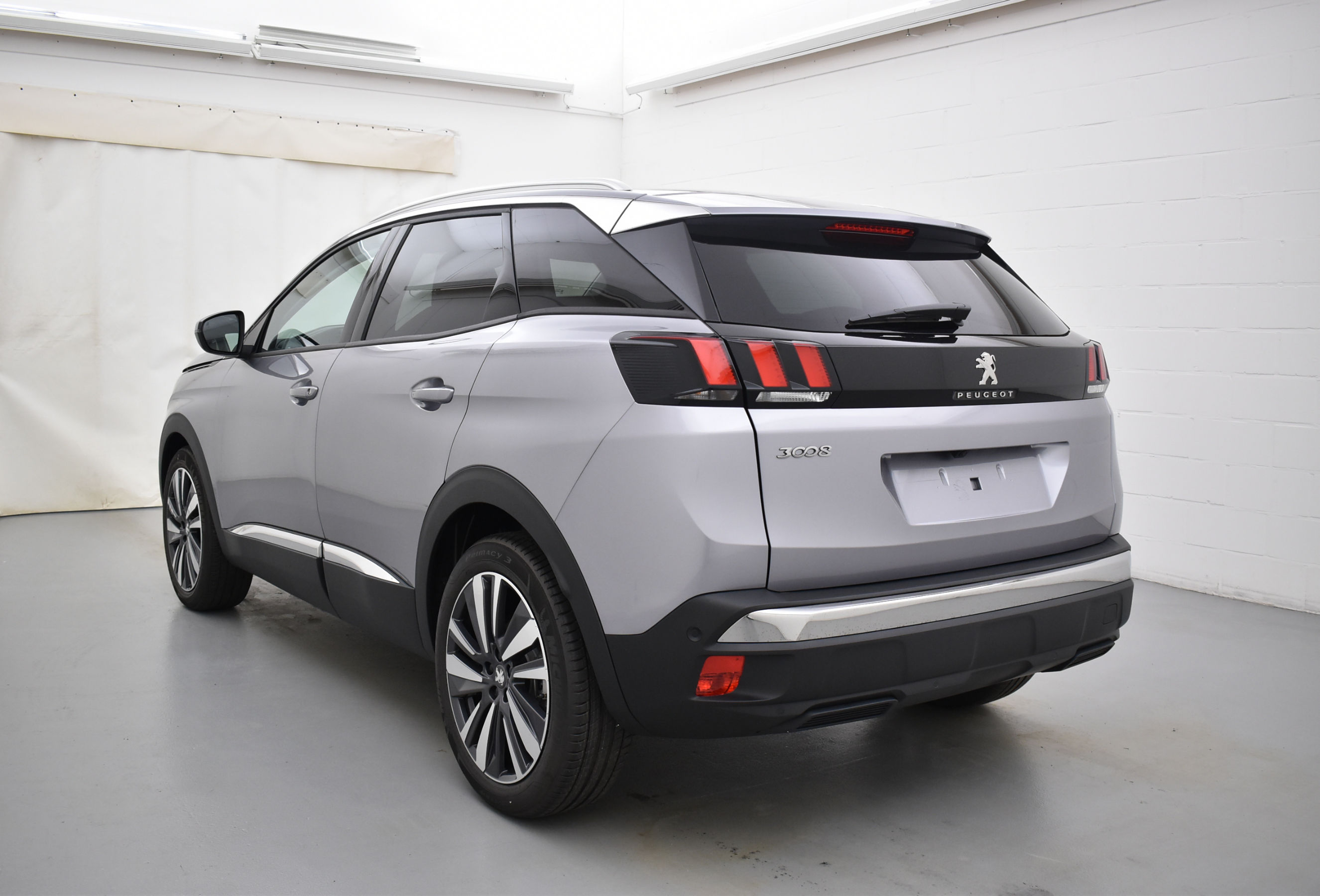 Peugeot 3008 Bluehdi Allure 130 At Reserve Online Now Cardoen Cars